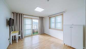 Way to Gonggogi Pension