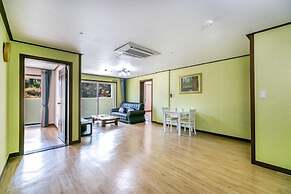 Beach castle hotel & resort