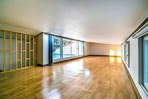 Beach castle hotel & resort