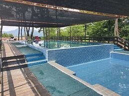 Beach castle hotel & resort