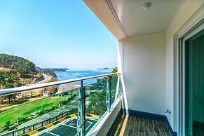 Beach castle hotel & resort