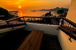 Beach castle hotel & resort