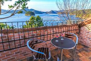 Beach castle hotel & resort