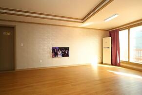 Wolpo Donghae Pension