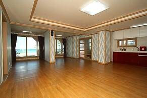 Wolpo Donghae Pension