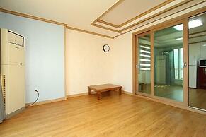 Wolpo Donghae Pension