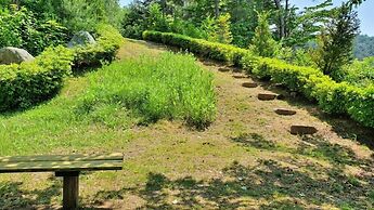 Castel on the hill pension