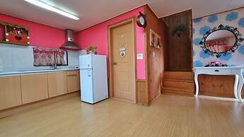 Castel on the hill pension