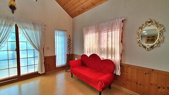 Castel on the hill pension