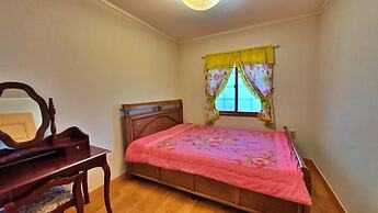 Castel on the hill pension