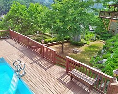 Castel on the hill pension