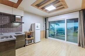 Blue Road Town Pension - Dalbit