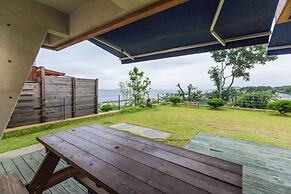 Blue Road Town Pension - Dalbit
