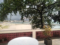 Bunga Ayu Seaside Resort