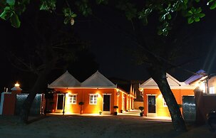 Sunrise Square Motel