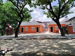 Sunrise Square Motel