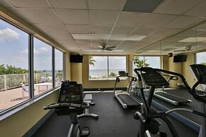 Surf And Racquet 101 3 Bedroom Condo by RedAwning