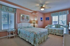 Surf And Racquet 101 3 Bedroom Condo by RedAwning