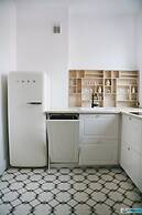 Warsaw Concierge Royal Baths Studio