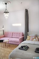 Warsaw Concierge Royal Baths Studio