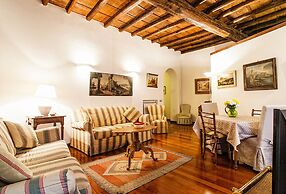 Clock Terrace House - FromHometoRome