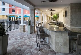 Hampton Inn & Suites Cape Canaveral Cruise Port