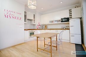 Warsaw Concierge Vistula Apartment