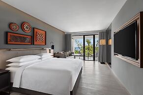Four Points by Sheraton Phuket Patong Beach Resort