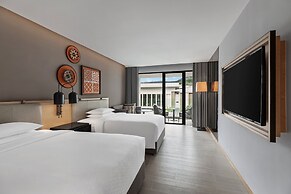 Four Points by Sheraton Phuket Patong Beach Resort
