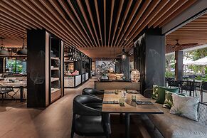 Four Points by Sheraton Phuket Patong Beach Resort