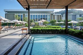 Four Points by Sheraton Phuket Patong Beach Resort