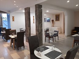 Residence Hoteliere Flana B