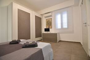 The three diamonds of Marina di Ragusa