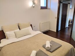 Warsaw Concierge Koszykowa