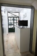 Lisbon Home Host - Hostel