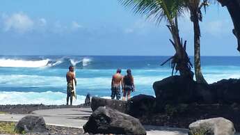 Hale Ki'i Maka Manu 4 Bedroom Home by RedAwning