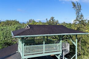 Hale Ki'i Maka Manu 4 Bedroom Home by RedAwning