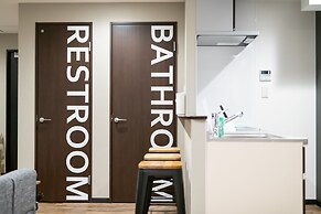 Black Gate Nippombashi