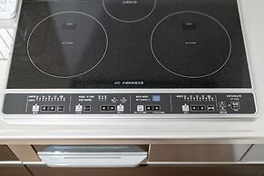 Black Gate Nippombashi