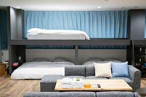 Black Gate Nippombashi