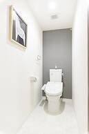 Black Gate Nippombashi