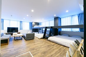 Black Gate Nippombashi