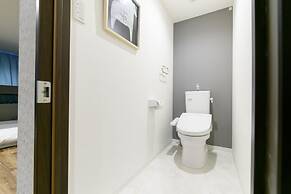 Black Gate Nippombashi