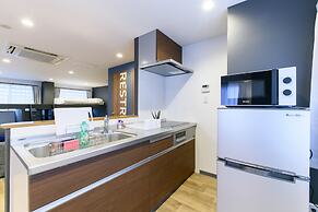 Black Gate Nippombashi