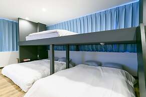 Black Gate Nippombashi