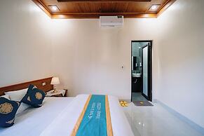 HG Hostel and Motobikes