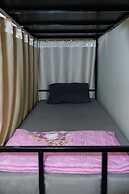 HG Hostel and Motobikes