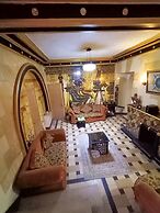 Castle Hotel - Hostel