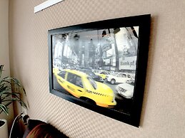 Luana Lea Karate Kaikan Mae