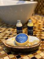 Cinta Cottages